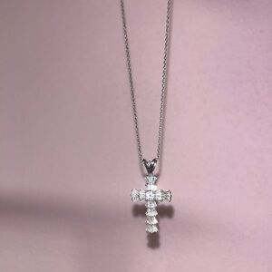 Elegant Silver Cross Pendant Necklace